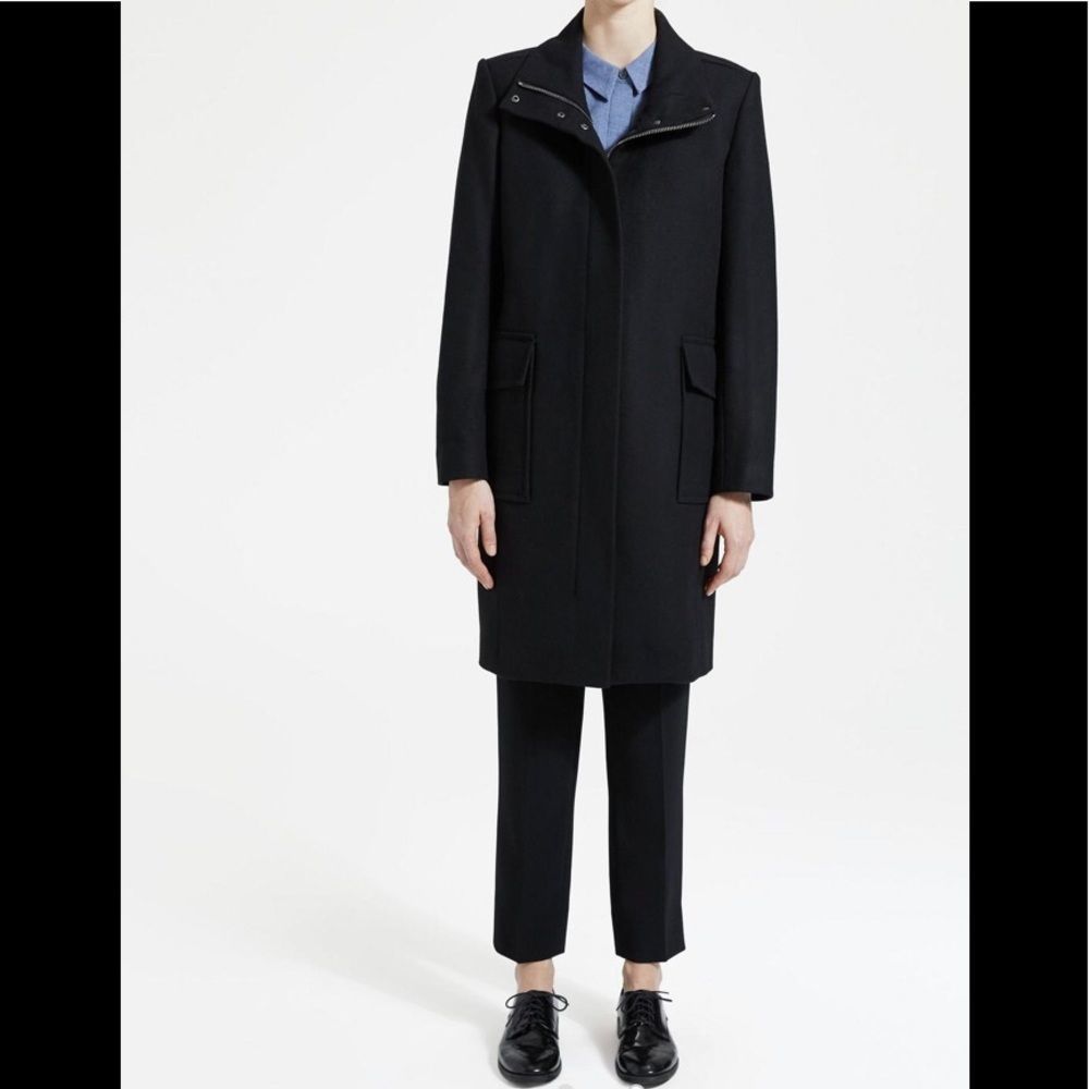 Theory Funnel Neck Coat NWT